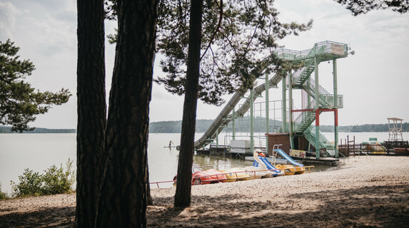 Vodní radovánky u Máchova jezera